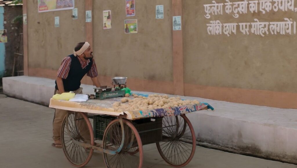 आलू बेचते सीन पंचायत 4 ट्रेलर में, नाना पाटेकर स्टाइल